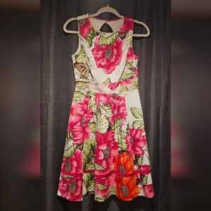 Eliza J Floral Sleeveless Dress Size 2